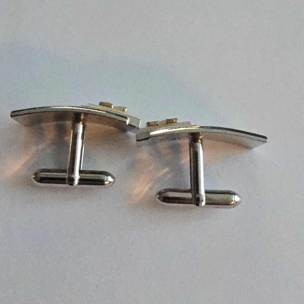 Vintage cuff links letter N silver tone gold tone initial alphabet monogram
